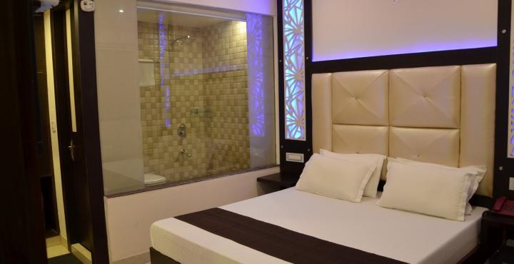 โฮเต็ล รอยัล พาร์ค 22 Hotel จัณฑีครห์ ภายนอก รูปภาพ